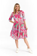 Beth Dress - Giraffes Pink