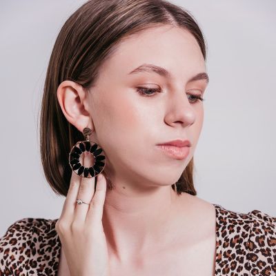 Shanghai Earrings Black