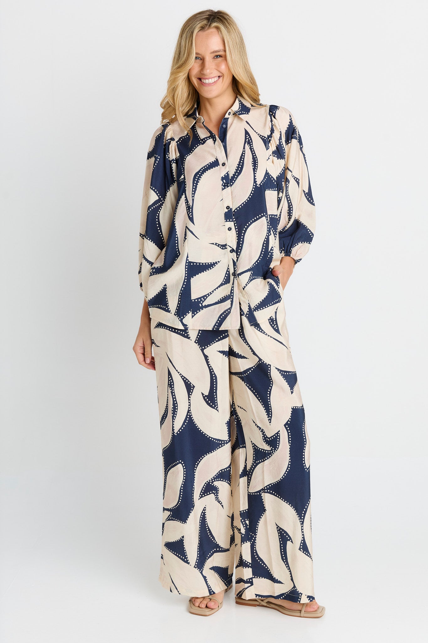 Zander Pant - Navy Floral Print
