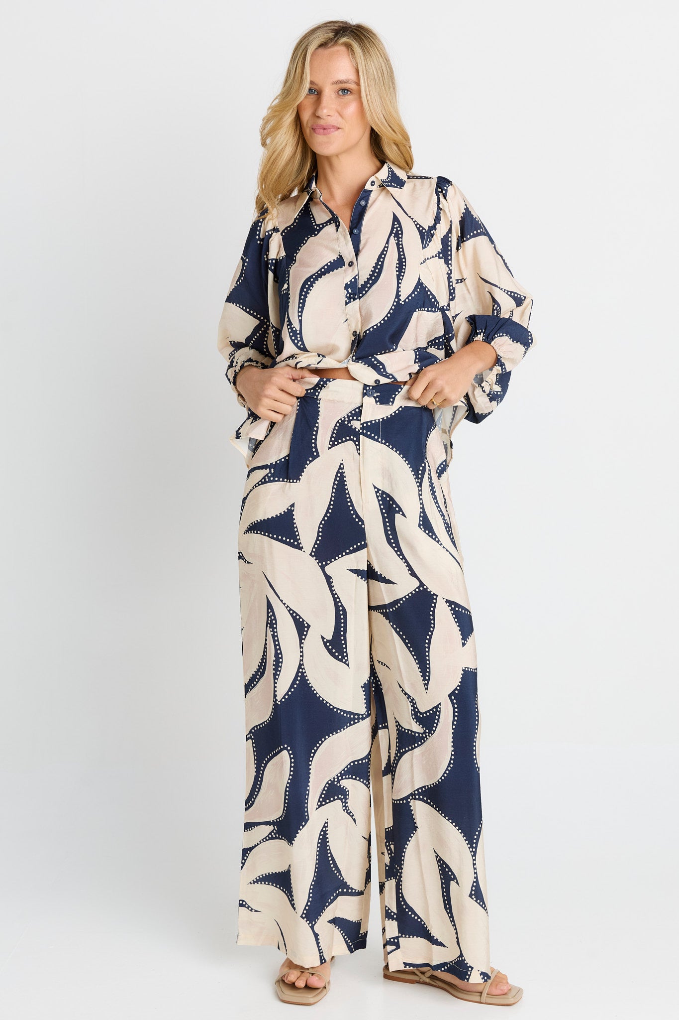 Zander Pant - Navy Floral Print