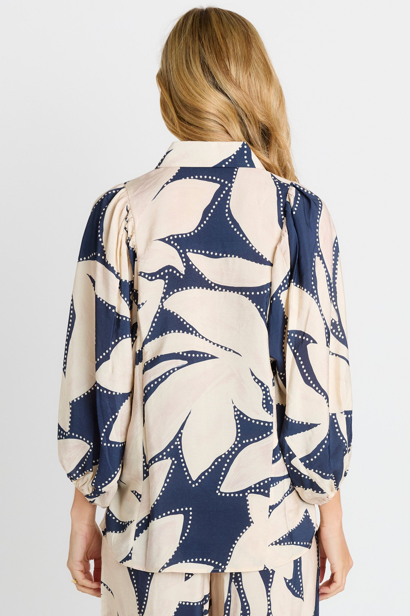 Nova Shirt - Navy Floral Print